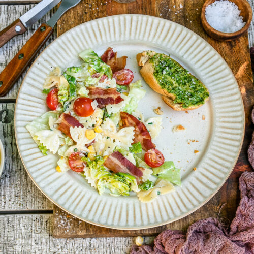 Rezept BLT-Salat mit Bacon, Tomaten und Blattsalat.