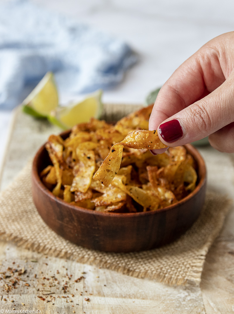 Knusprig und lecker - Baked Pasta Chips.