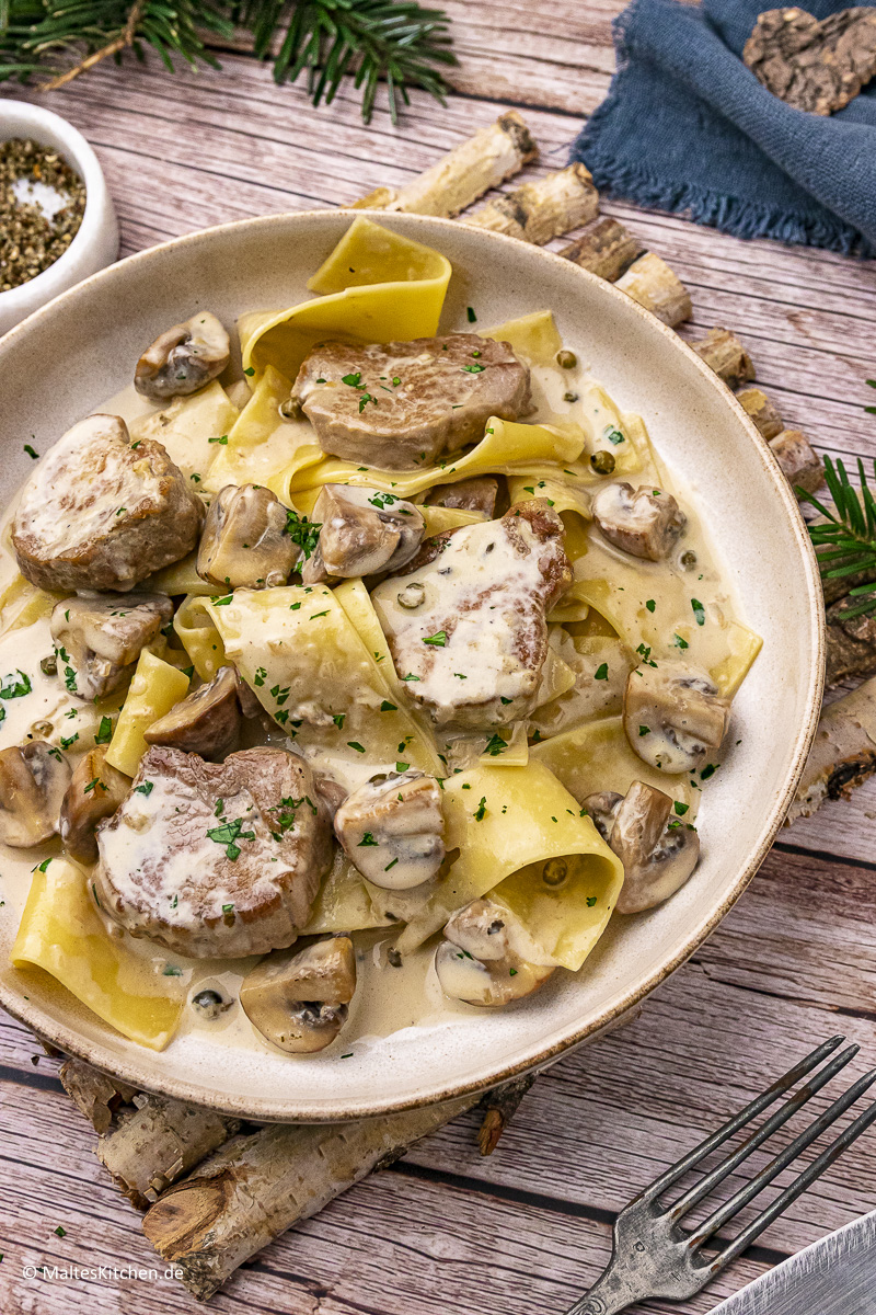 Saftiges Fleisch und leckere Sahnesauce.
