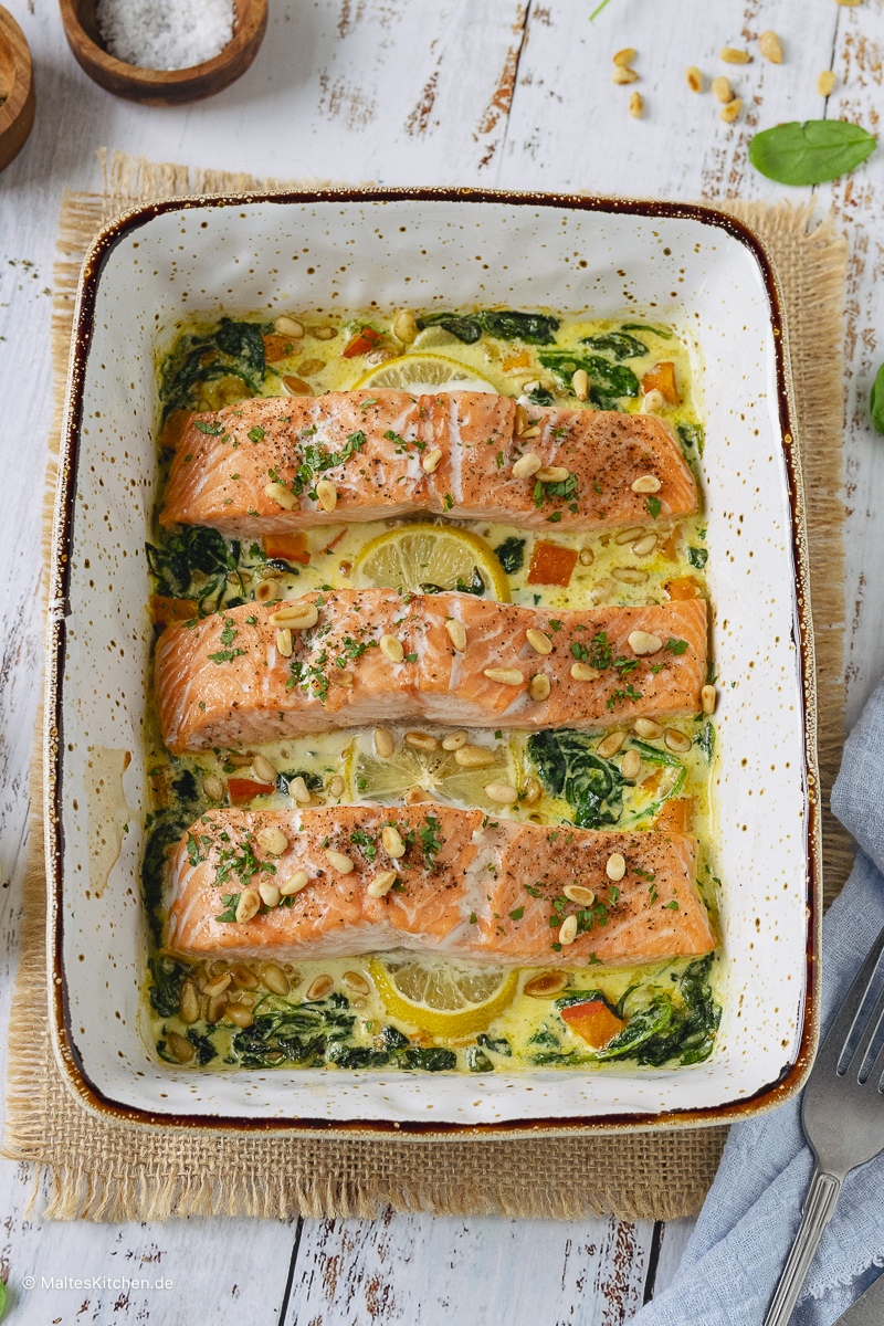 Saftiger Lachs aus dem Ofen.