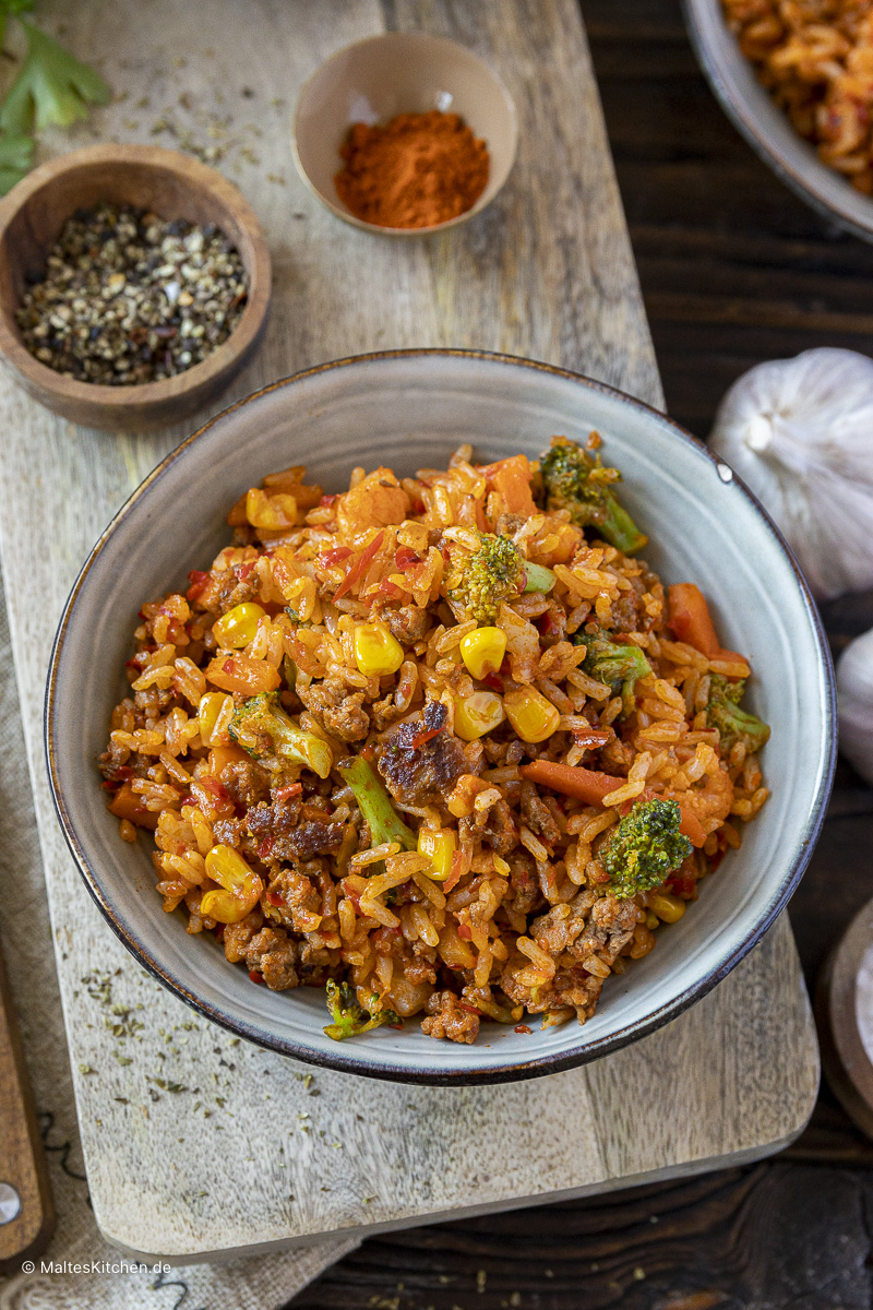 Leckerer Bratreis mit Hackfleisch und TK-Gemüse.