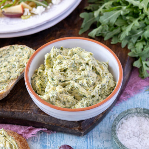 Rezept für eine leckere Bärlauch Butter