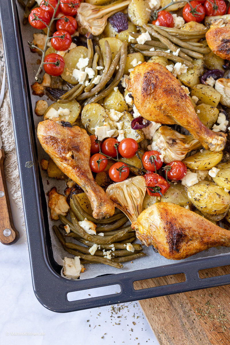 Leckeres Hähnchen mit Kartoffeln vom Blech.