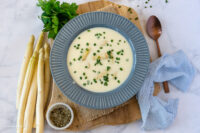 Rezept für eine Spargelsuppe aus Schalen