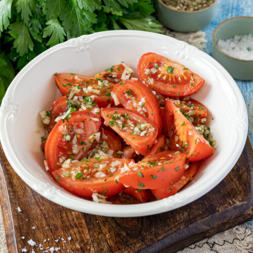 Rezept Tomatensalat mit Zwiebeln