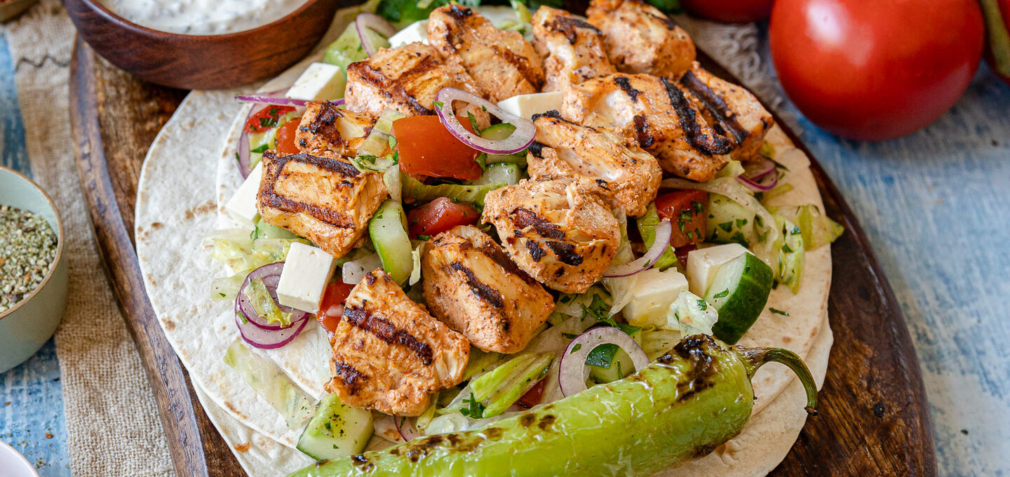 Türkische Hänchenspieße mit Knoblauch-Joghurt