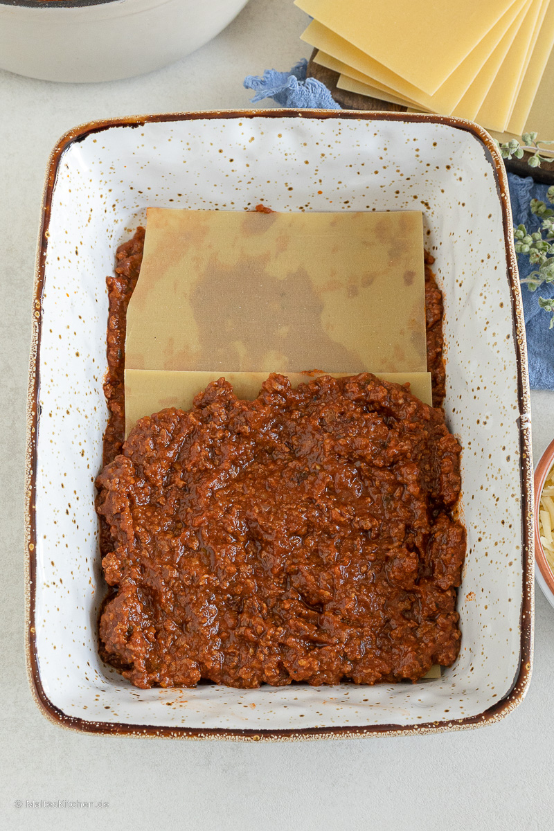 Lasagne schichten.