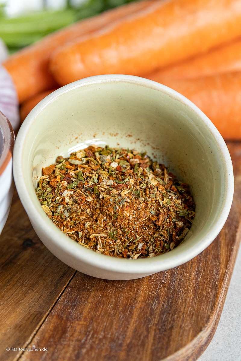Gewürzmischung für die Sauce.