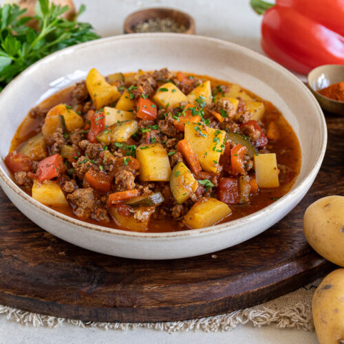Bauerntopf mit Hackfleisch und Kartoffeln