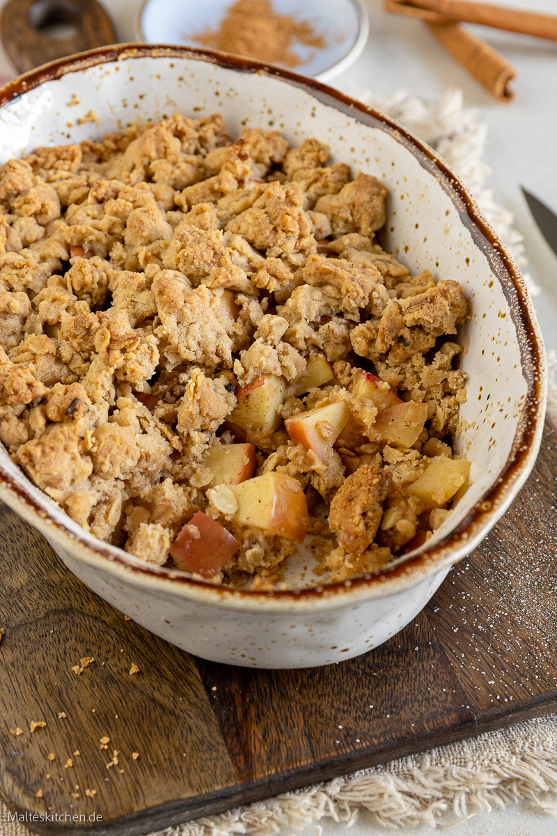 Apple-Crumble mit Zimt