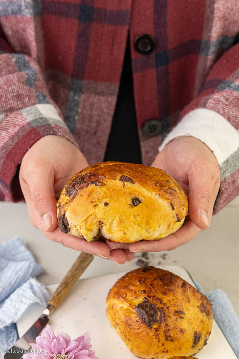 Leckere Schokobrötchen zum Frühstück.