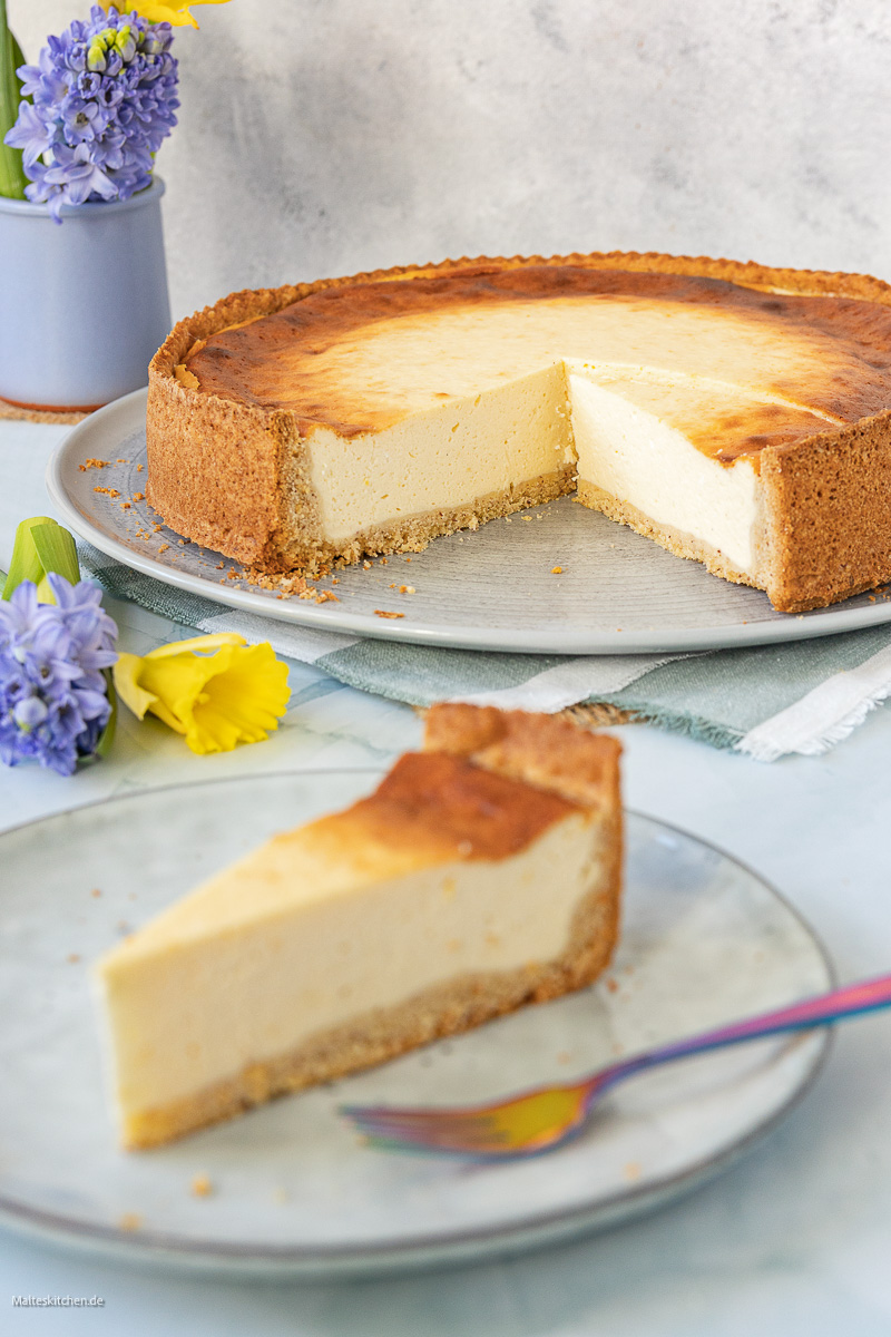 Käsekuchen, cremig und klassisch lecker.