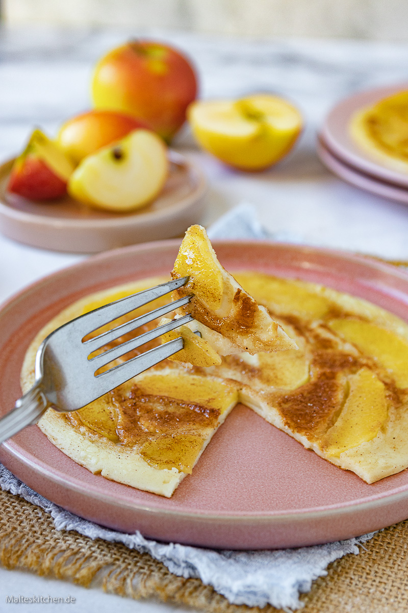 Zarte Apfelpfannkuchen