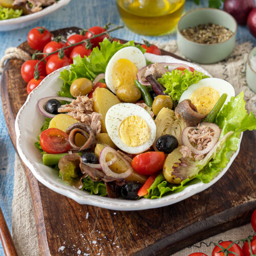 Nizza-Salat mit Thunfisch und Eiern