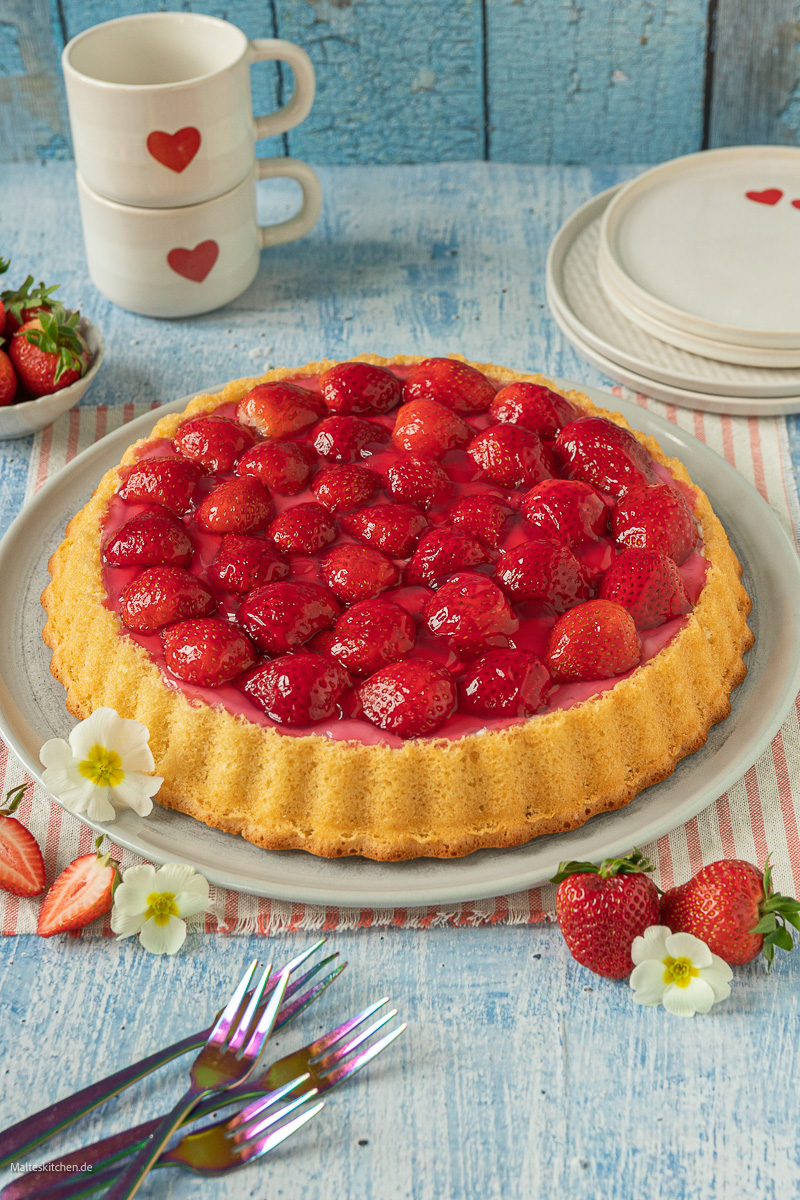 Erdbeerkuchen mit Vanillepudding