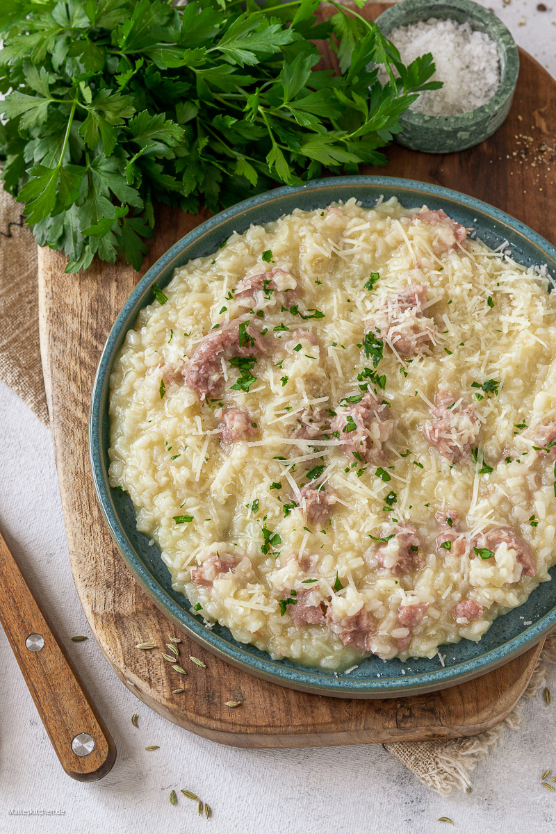 Risotto mit Salsiccia.