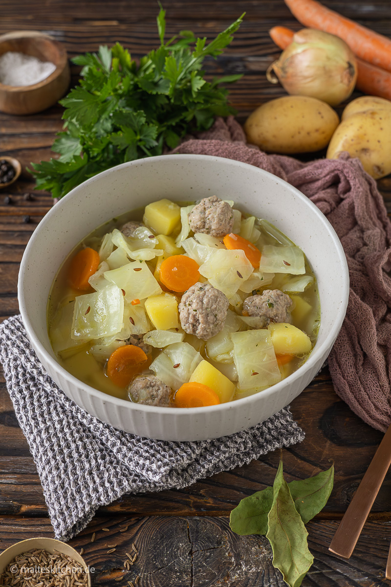 Tolle Suppe mit Kohl.