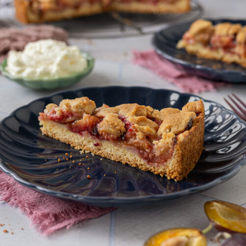 Pflaumenkuchen mit Streuseln