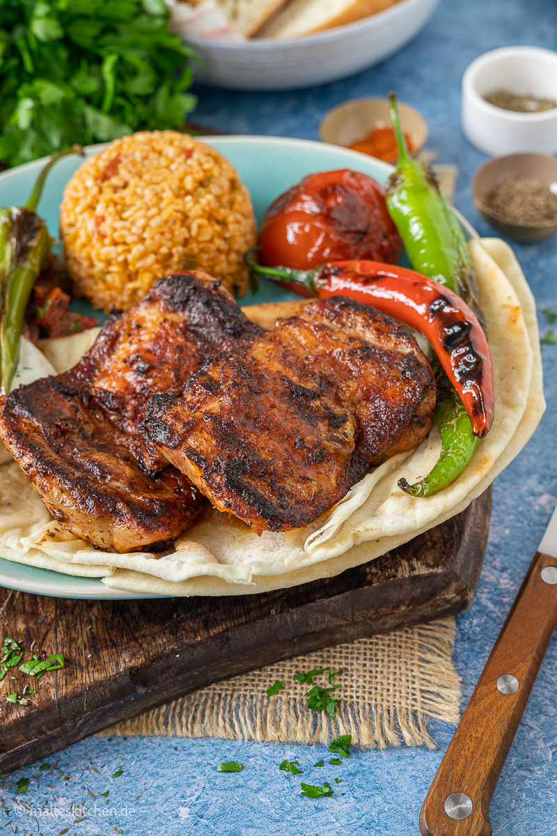 Saftiges Hähnchen, mit Bulgur.