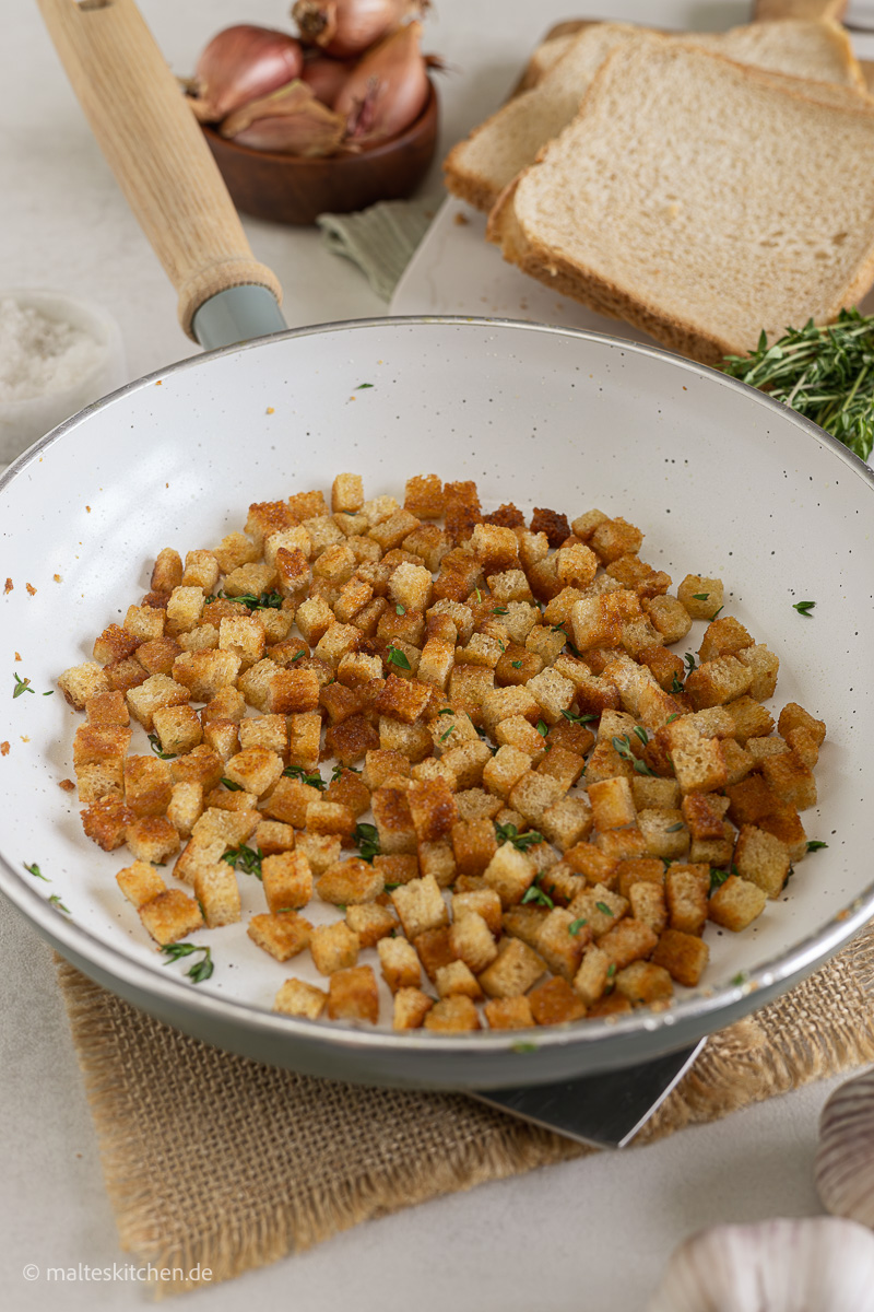 Croutons