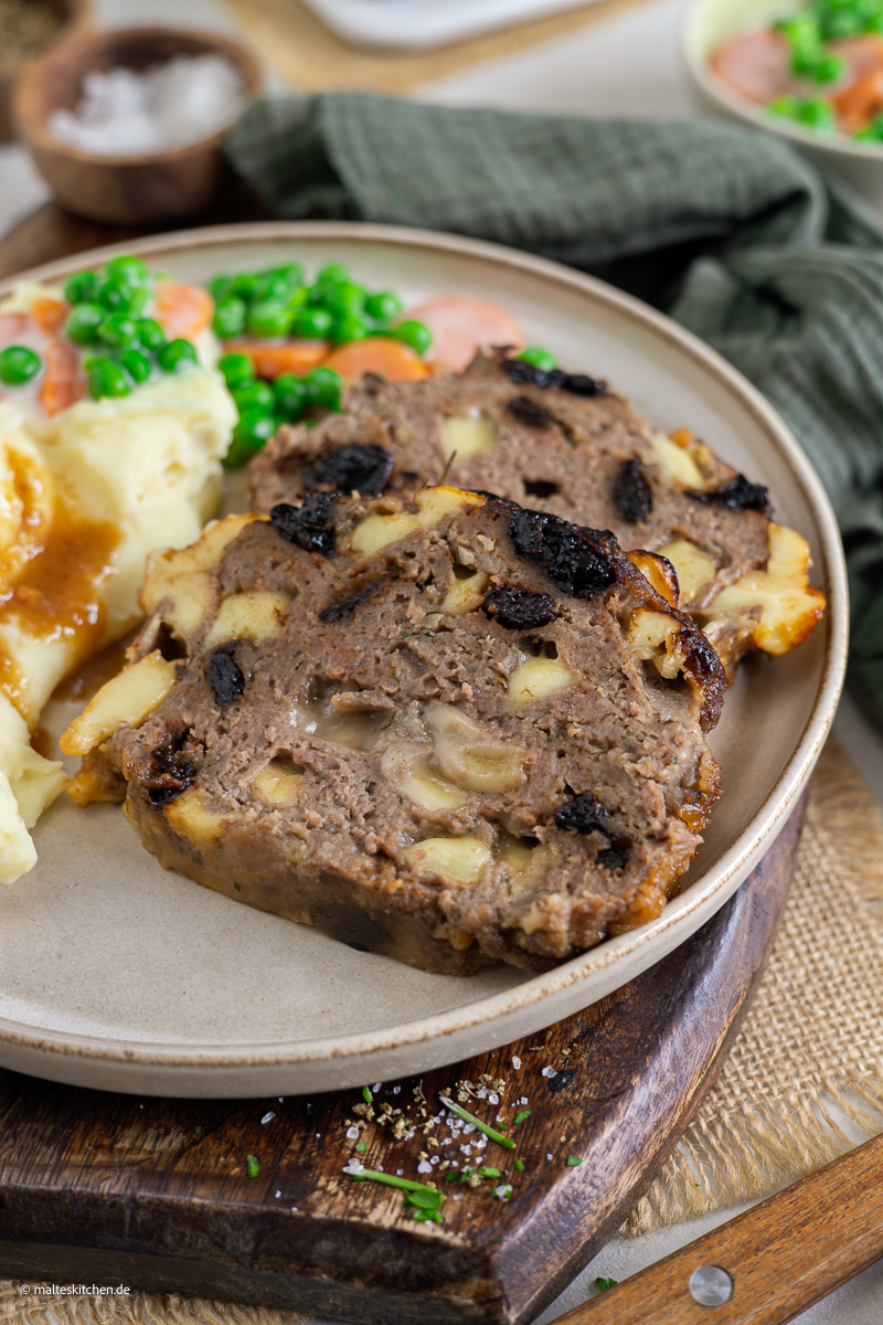 Saftiger Hackbraten mit Käse