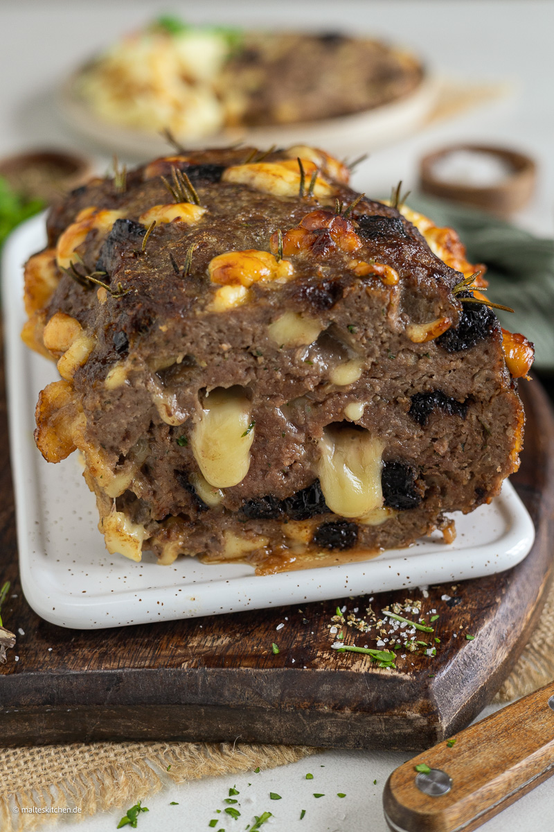 Hackbraten mit Käse