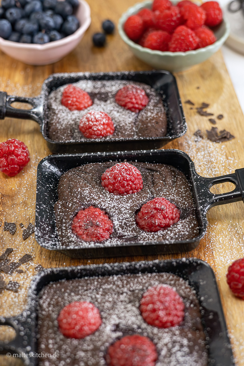 Süßes Brownies vom Raclette-Grill
