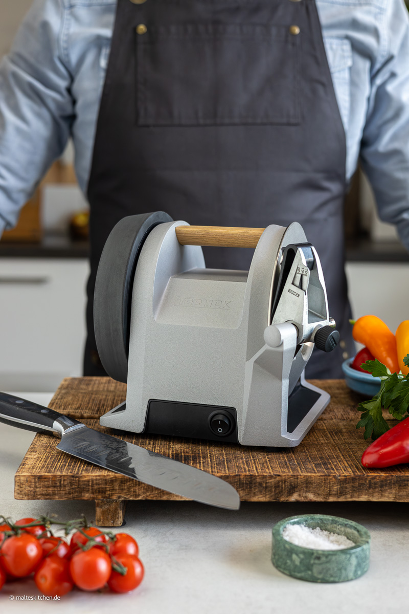 Der Tormek T-1 Messerschleifer.