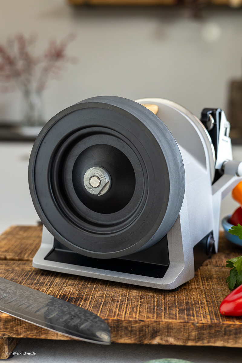 Die Tormek T-1 Messerschleifmaschine.