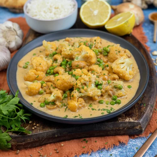 Blumenkohl-Curry mit Kokosmilch.