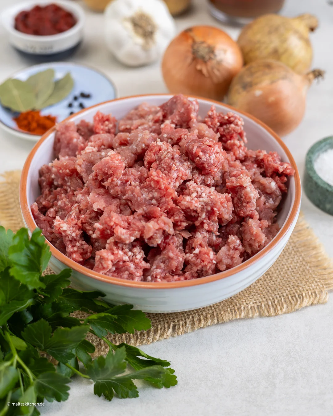 Hackfleisch für das Haschee.