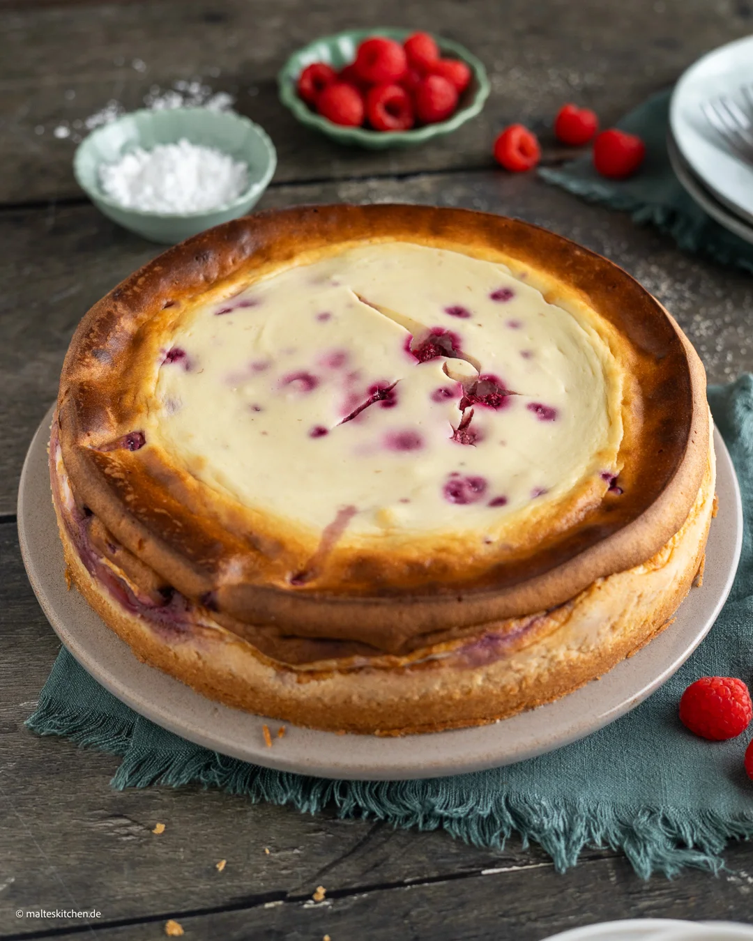 Käsekuchen mit Himbeeren