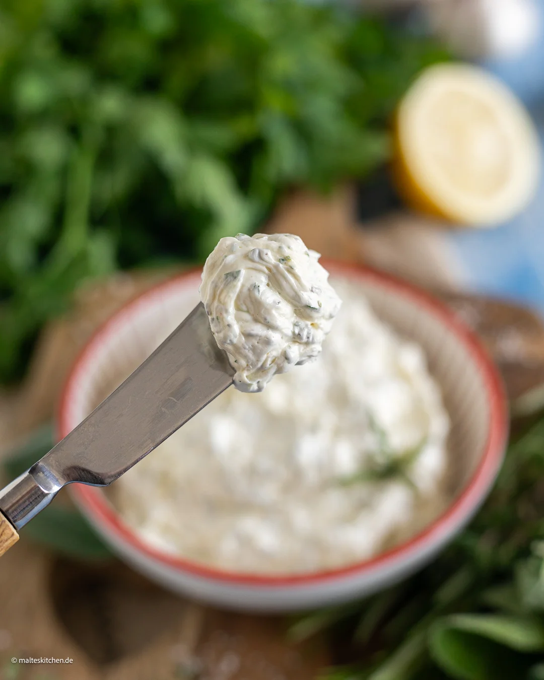 Cremige Kräuterbutter
