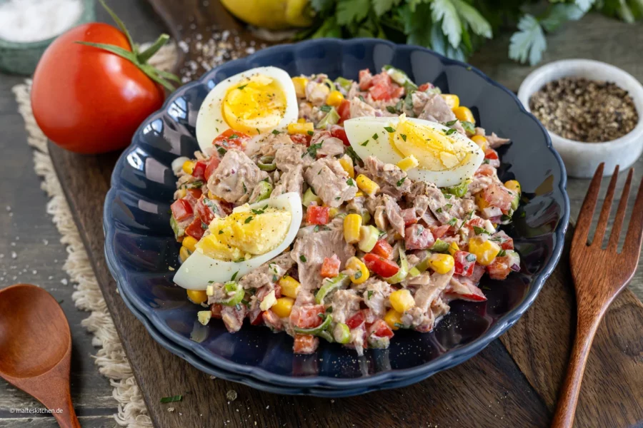 Thunfischsalat mit Eiern