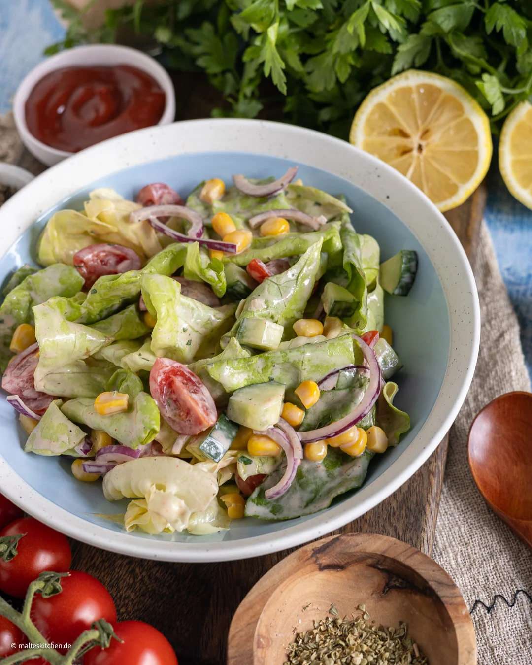 Knackiger gemischter Salat