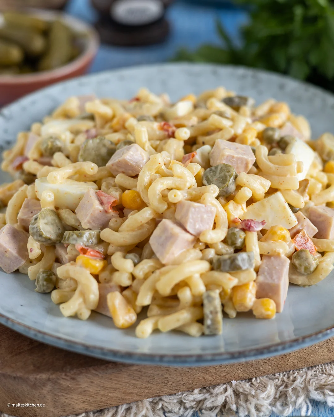 Klassischer Nudelsalat mit Fleischwurst