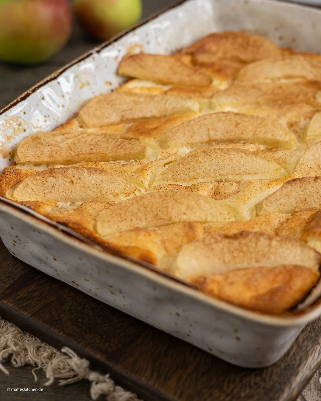 Fluffiger Auflauf mit Quark und Äpfeln