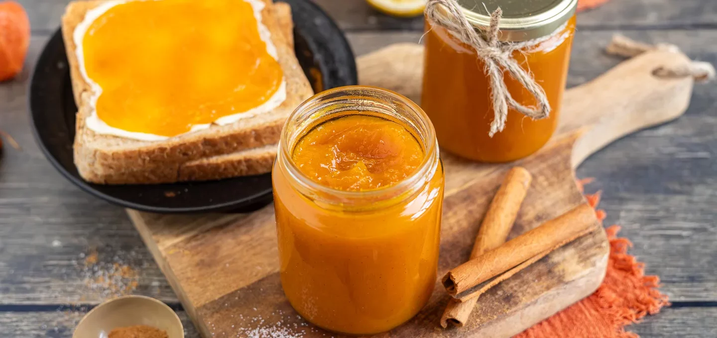 Kürbismarmelade mit Apfel