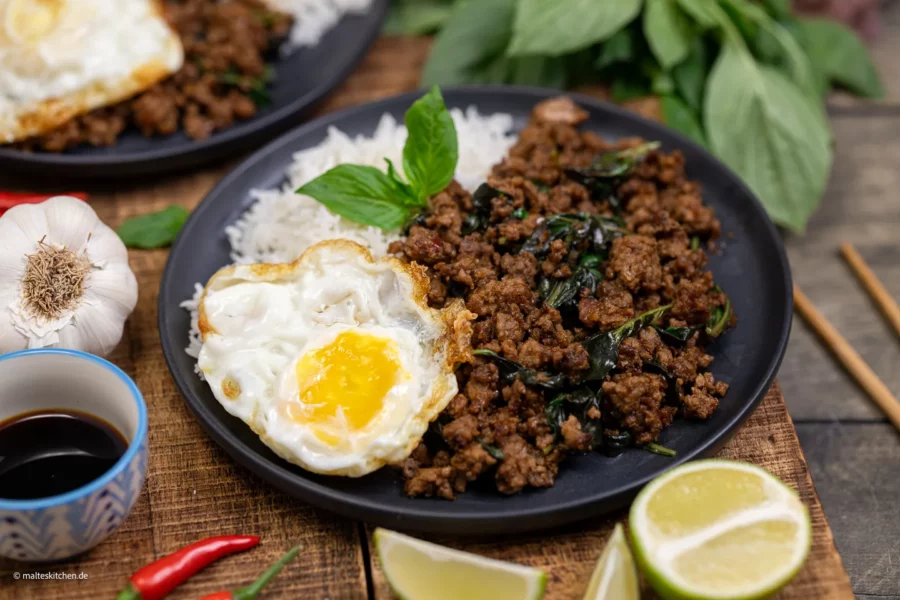Pad Kra Pao - thailändisches Rezept