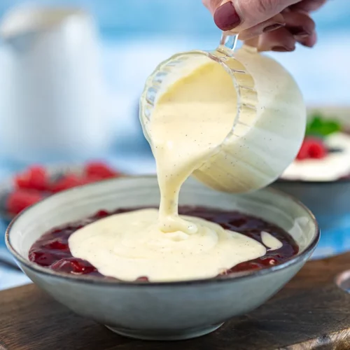 Selbstgemachte Vanillesoße