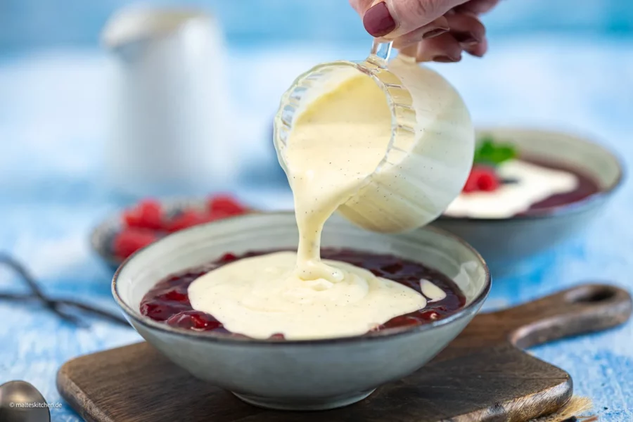 Selbstgemachte Vanillesoße