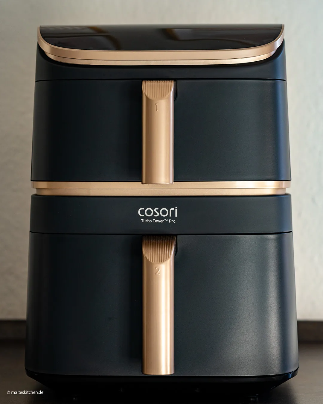 Cosori Turbo Tower Pro Heißluftfritteuse im Test.