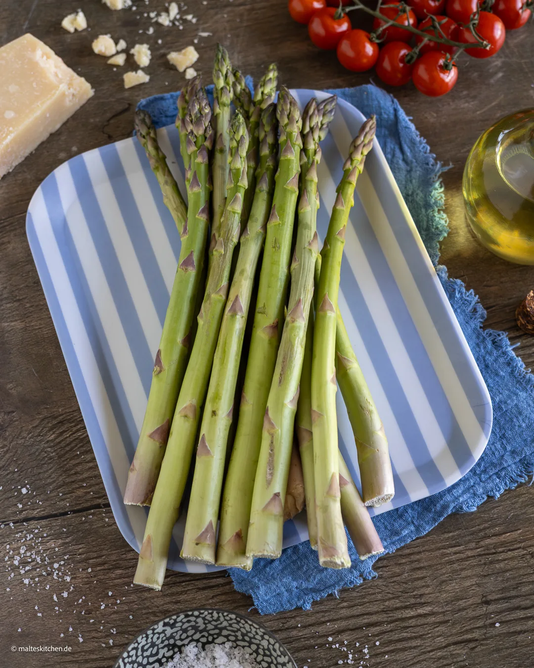 Deutscher grüner Spargel.