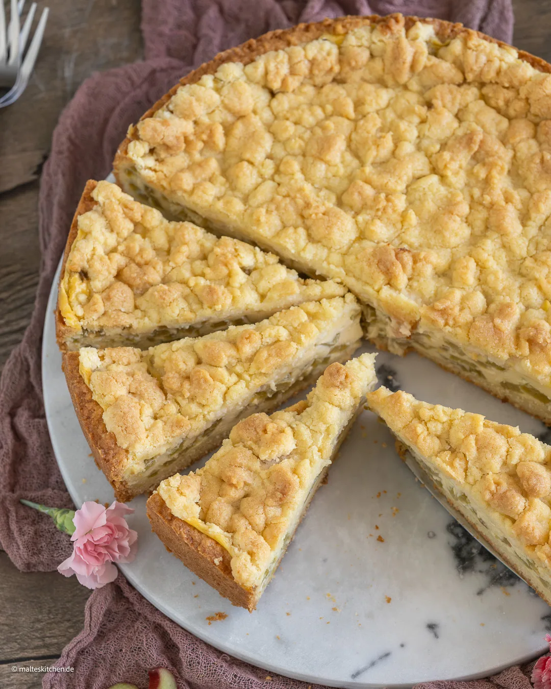 Rhabarberkuchen mit Streusel