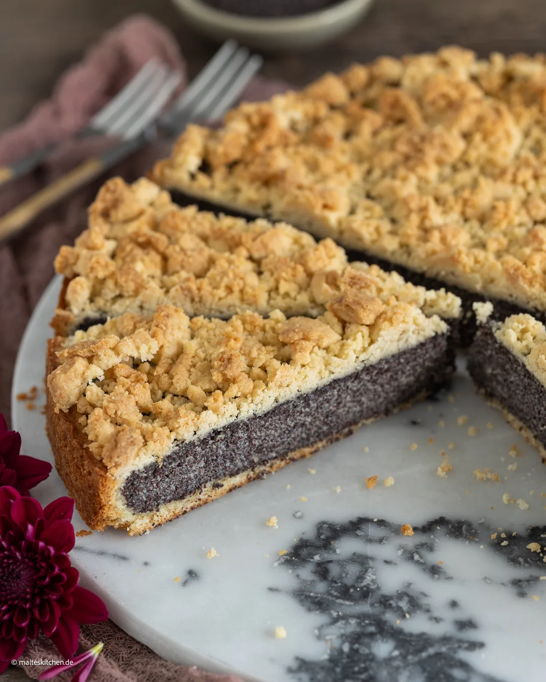 Leckerer Mohnkuchen in der Springform