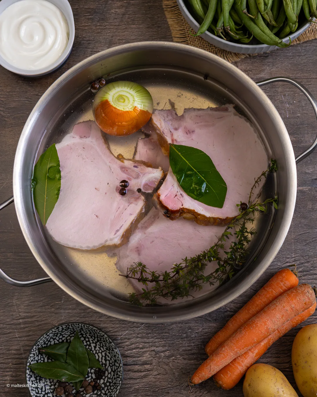 Fleischbrühe kochen