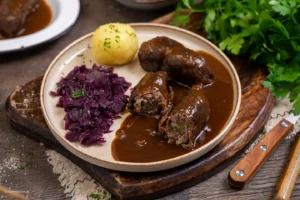Rinderrouladen wie bei Oma - würzig, zart & lecker