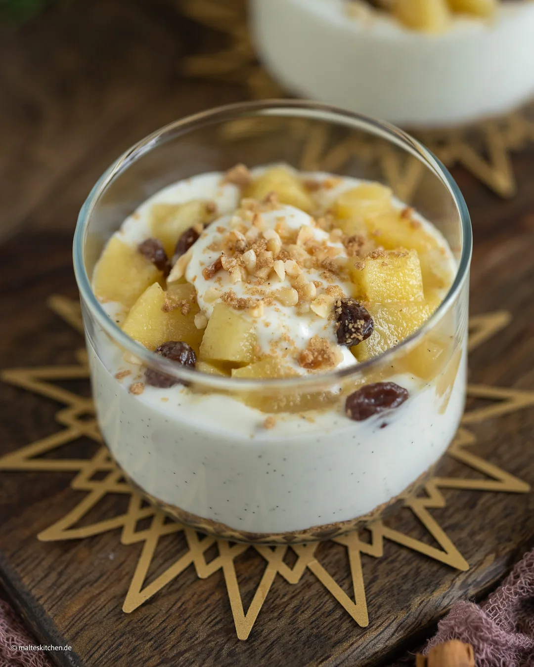 Bratapfel-Dessert mit Vanillecreme