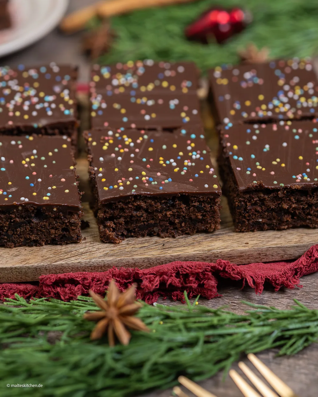Gewürzkuchen mit Schokoglasur