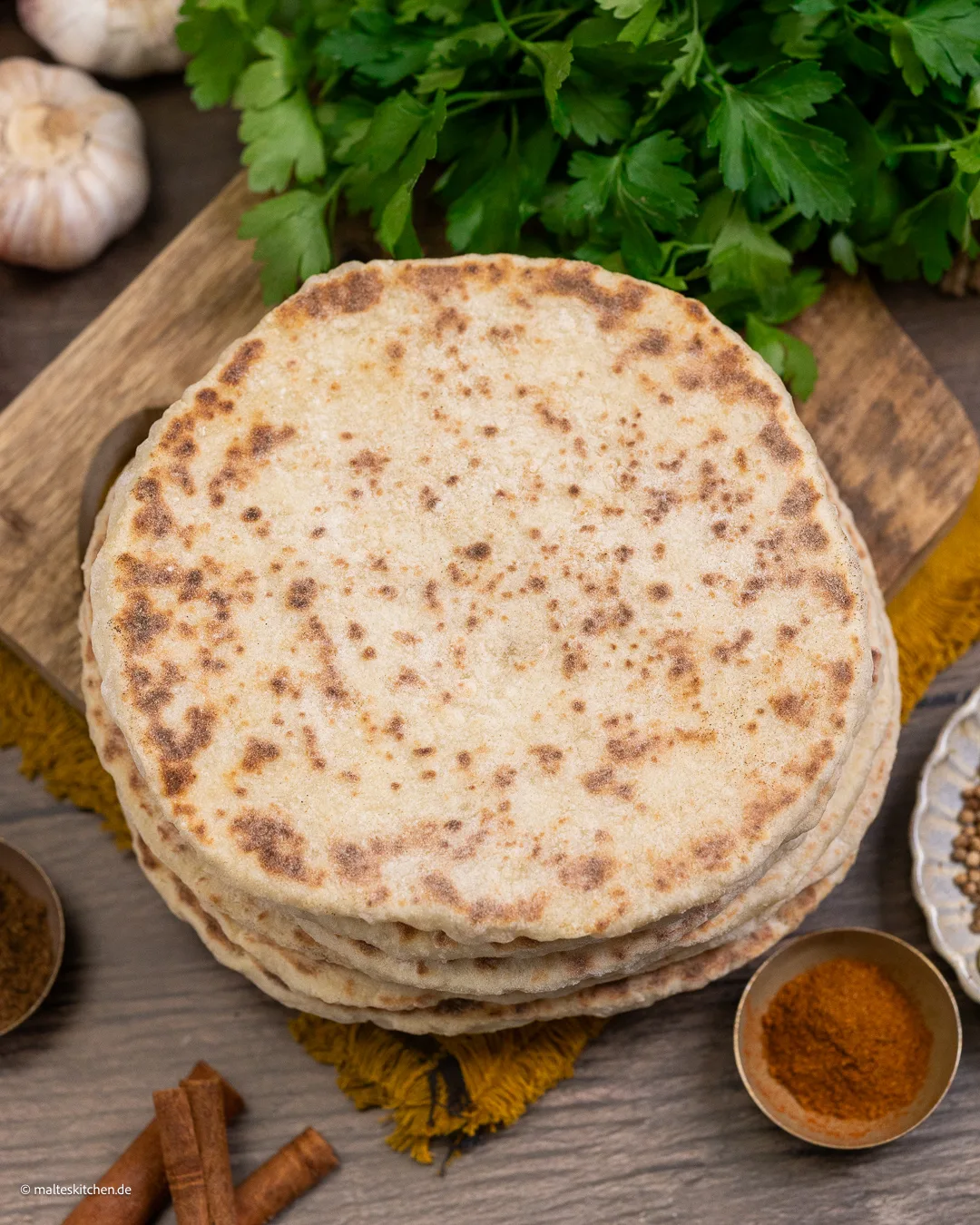 Indisches Naan